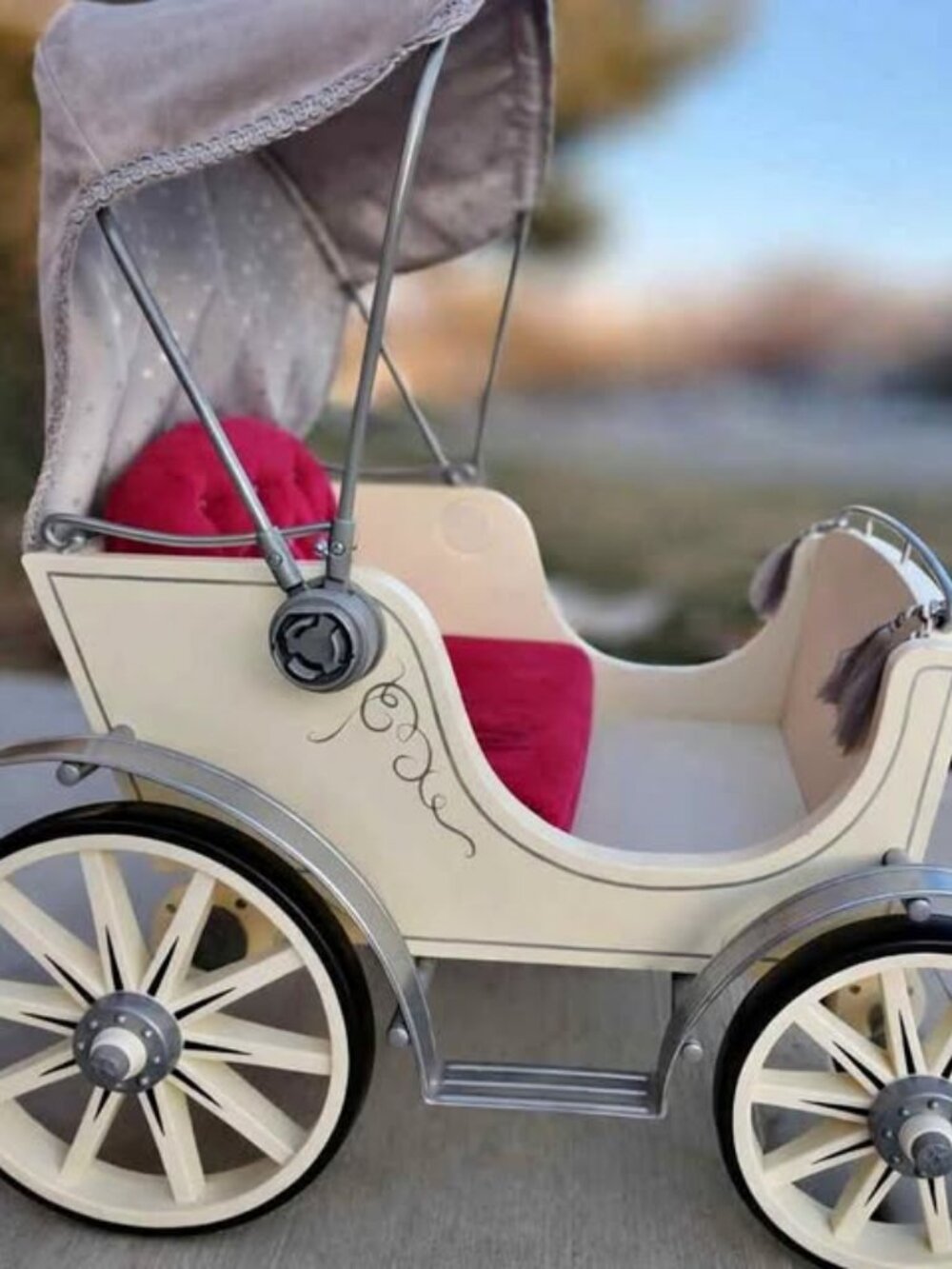 American Girl Pretty City Carriage retired 2014